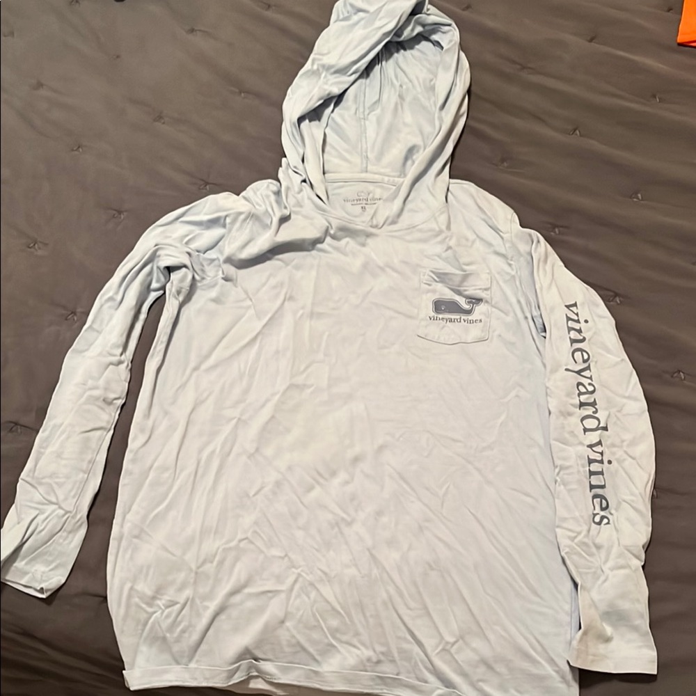 Vineyard Vines Whale Themed Light Blue Youth XL Hoodie tee shirt